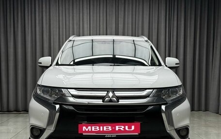Mitsubishi Outlander III рестайлинг 3, 2016 год, 1 699 000 рублей, 3 фотография
