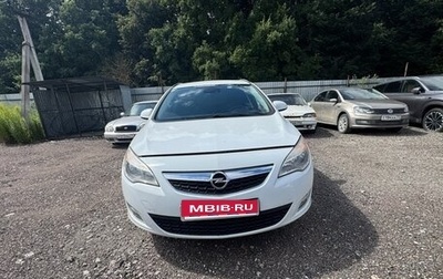 Opel Astra J, 2011 год, 600 000 рублей, 1 фотография