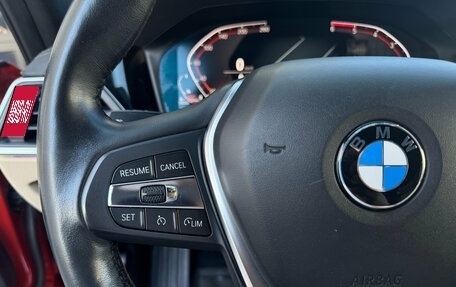BMW 3 серия, 2019 год, 3 150 000 рублей, 15 фотография