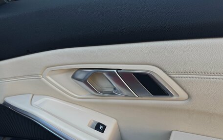 BMW 3 серия, 2019 год, 3 150 000 рублей, 30 фотография