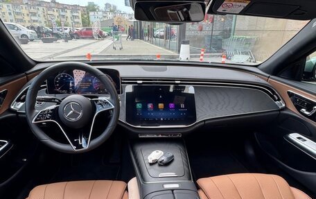 Mercedes-Benz E-Класс, 2024 год, 4 100 000 рублей, 7 фотография