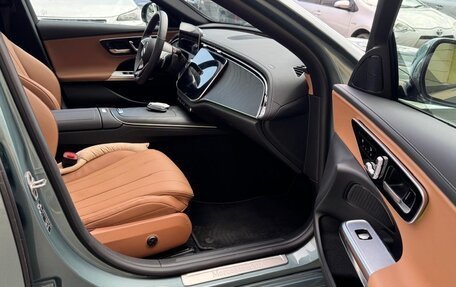Mercedes-Benz E-Класс, 2024 год, 4 100 000 рублей, 9 фотография