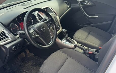 Opel Astra J, 2011 год, 600 000 рублей, 5 фотография