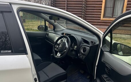 Toyota Vitz, 2012 год, 650 000 рублей, 8 фотография