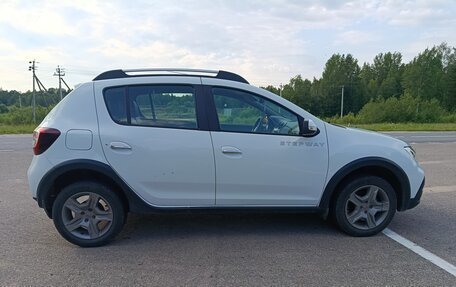 Renault Sandero II рестайлинг, 2020 год, 1 299 900 рублей, 4 фотография