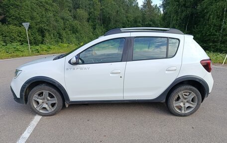 Renault Sandero II рестайлинг, 2020 год, 1 299 900 рублей, 7 фотография