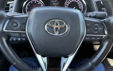 Toyota Camry, 2018 год, 3 150 000 рублей, 11 фотография