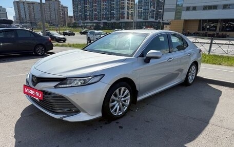 Toyota Camry, 2018 год, 3 150 000 рублей, 8 фотография
