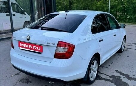 Skoda Rapid I, 2017 год, 1 100 000 рублей, 2 фотография
