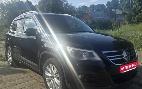 Volkswagen Tiguan I, 2010 год, 990 000 рублей, 2 фотография