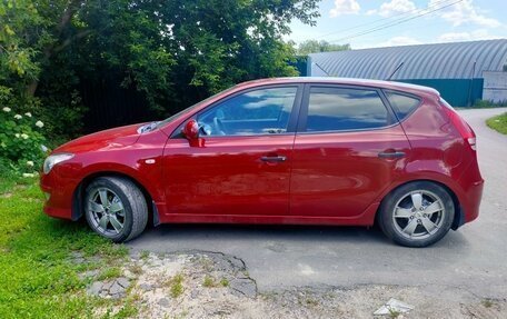 Hyundai i30 I, 2010 год, 800 000 рублей, 4 фотография