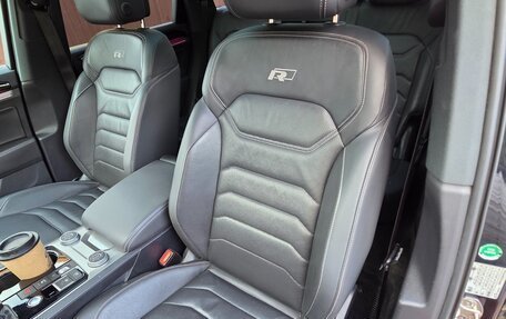 Volkswagen Touareg III, 2019 год, 4 950 000 рублей, 9 фотография