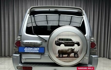 Mitsubishi Pajero III рестайлинг, 2004 год, 1 179 000 рублей, 4 фотография