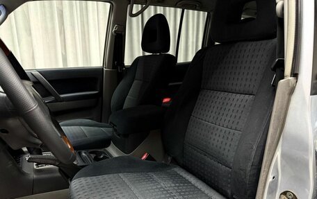 Mitsubishi Pajero III рестайлинг, 2004 год, 1 179 000 рублей, 10 фотография