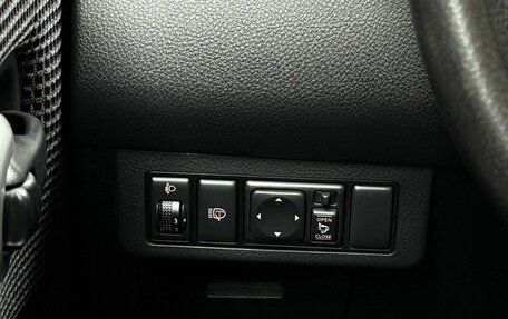 Nissan Tiida, 2011 год, 749 000 рублей, 21 фотография