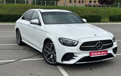 Mercedes-Benz E-Класс, 2020 год, 4 200 000 рублей, 1 фотография