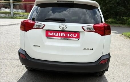 Toyota RAV4, 2013 год, 1 640 000 рублей, 7 фотография