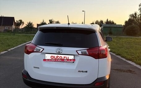 Toyota RAV4, 2013 год, 1 640 000 рублей, 3 фотография