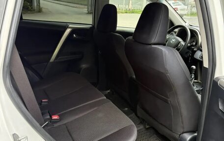 Toyota RAV4, 2013 год, 1 640 000 рублей, 18 фотография