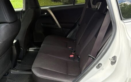 Toyota RAV4, 2013 год, 1 640 000 рублей, 21 фотография