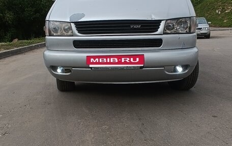 Volkswagen Multivan T4, 2002 год, 1 300 000 рублей, 18 фотография