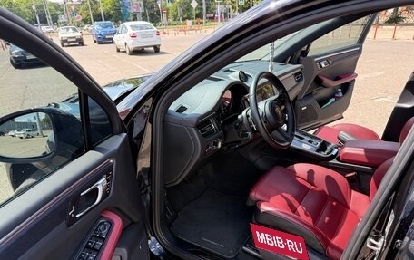 Porsche Macan I рестайлинг, 2022 год, 11 000 000 рублей, 3 фотография