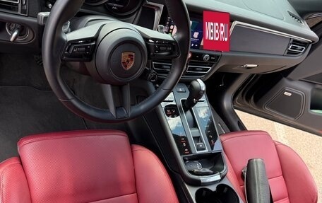 Porsche Macan I рестайлинг, 2022 год, 11 000 000 рублей, 4 фотография