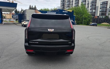Cadillac Escalade V, 2022 год, 10 850 000 рублей, 3 фотография