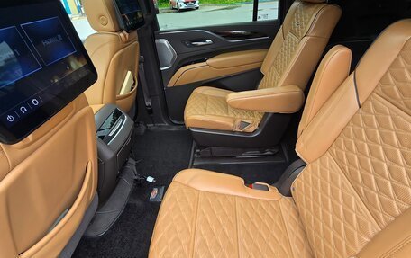 Cadillac Escalade V, 2022 год, 10 850 000 рублей, 10 фотография