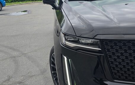 Cadillac Escalade V, 2022 год, 10 850 000 рублей, 14 фотография