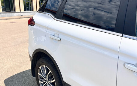 Geely Atlas, 2023 год, 2 200 000 рублей, 9 фотография