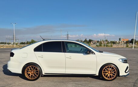 Volkswagen Polo VI (EU Market), 2021 год, 1 780 000 рублей, 3 фотография