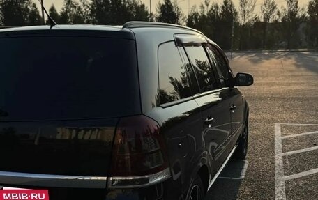 Opel Zafira B, 2012 год, 950 000 рублей, 4 фотография
