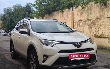 Toyota RAV4, 2017 год, 3 100 000 рублей, 3 фотография