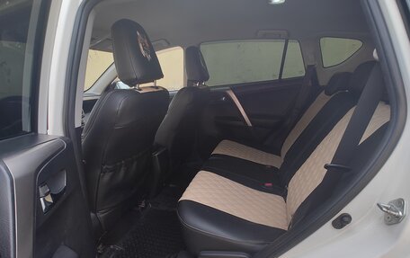 Toyota RAV4, 2017 год, 3 100 000 рублей, 14 фотография