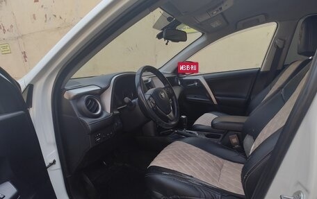 Toyota RAV4, 2017 год, 3 100 000 рублей, 15 фотография