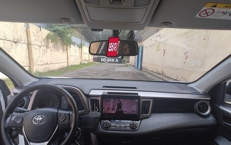 Toyota RAV4, 2017 год, 3 100 000 рублей, 17 фотография