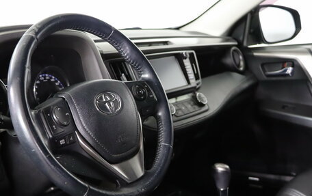 Toyota RAV4, 2017 год, 2 499 990 рублей, 9 фотография