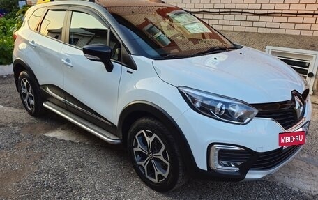 Renault Kaptur I рестайлинг, 2018 год, 2 300 000 рублей, 2 фотография