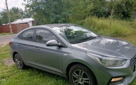 Hyundai Solaris II рестайлинг, 2018 год, 1 188 000 рублей, 2 фотография