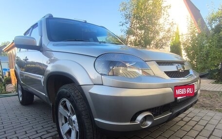 Chevrolet Niva I рестайлинг, 2018 год, 830 000 рублей, 4 фотография