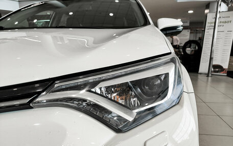 Toyota RAV4, 2015 год, 2 550 000 рублей, 21 фотография