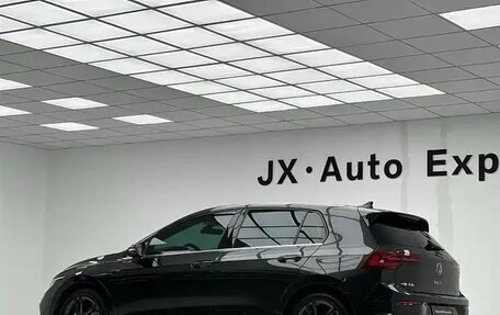 Volkswagen Golf VIII, 2023 год, 1 710 000 рублей, 4 фотография