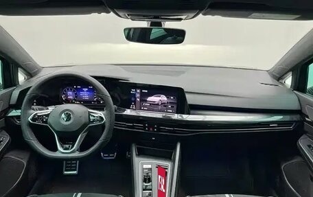Volkswagen Golf VIII, 2023 год, 1 710 000 рублей, 6 фотография