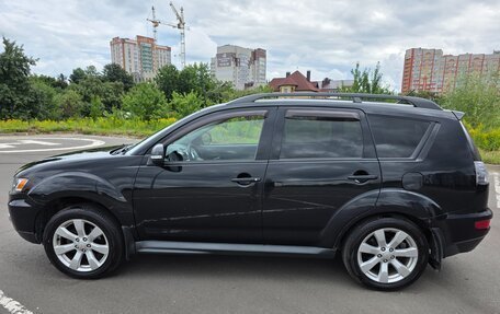 Mitsubishi Outlander III рестайлинг 3, 2011 год, 870 000 рублей, 3 фотография