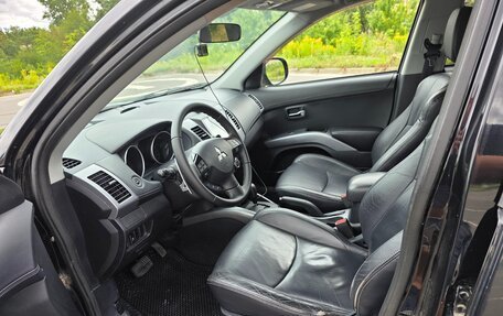 Mitsubishi Outlander III рестайлинг 3, 2011 год, 870 000 рублей, 7 фотография