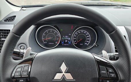Mitsubishi Outlander III рестайлинг 3, 2011 год, 870 000 рублей, 5 фотография