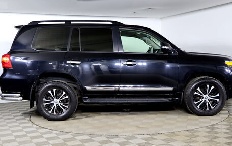 Toyota Land Cruiser 200, 2015 год, 3 899 990 рублей, 4 фотография