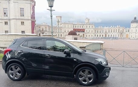Opel Mokka I, 2014 год, 1 050 000 рублей, 2 фотография