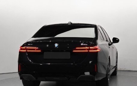 BMW 5 серия, 2025 год, 7 800 000 рублей, 4 фотография